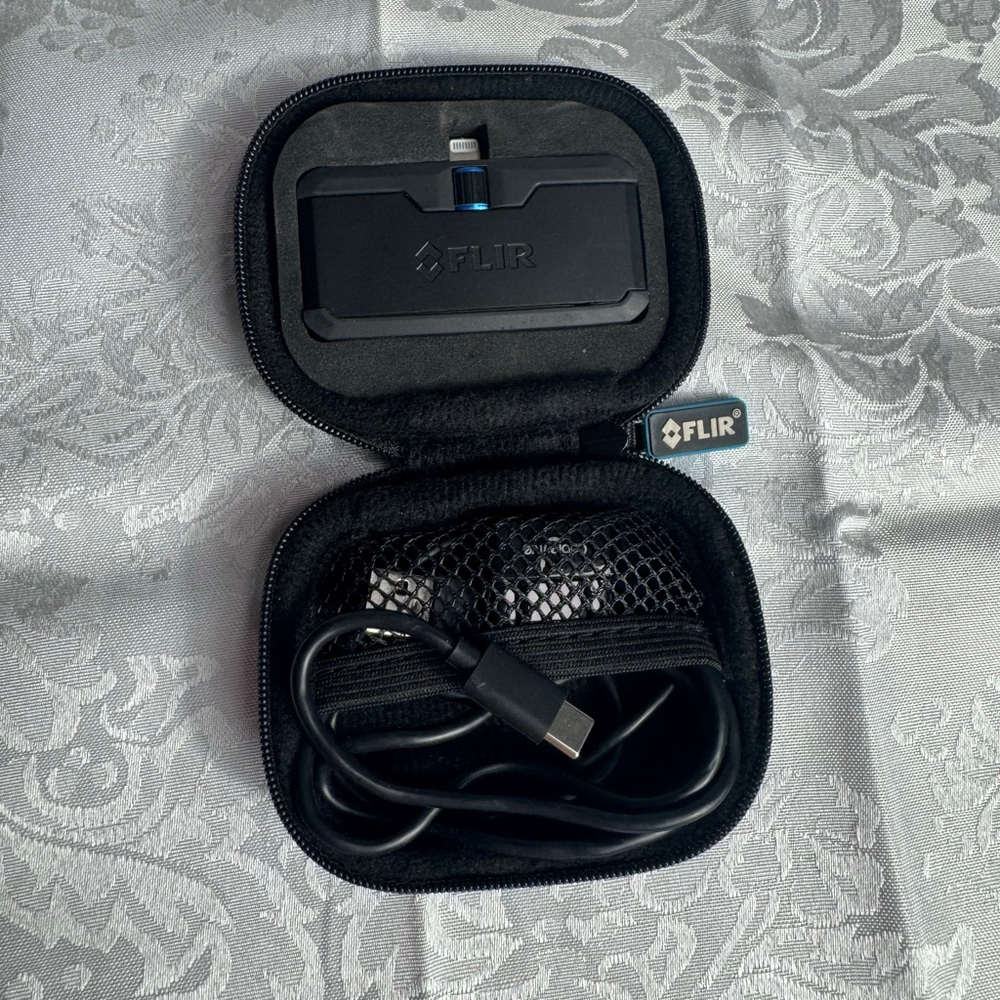 FLIR One Pro iOS Thermal Camera Adapter